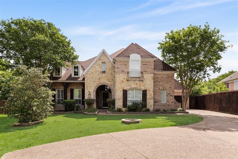 663 Links View Court, Grand Prairie TX 75052