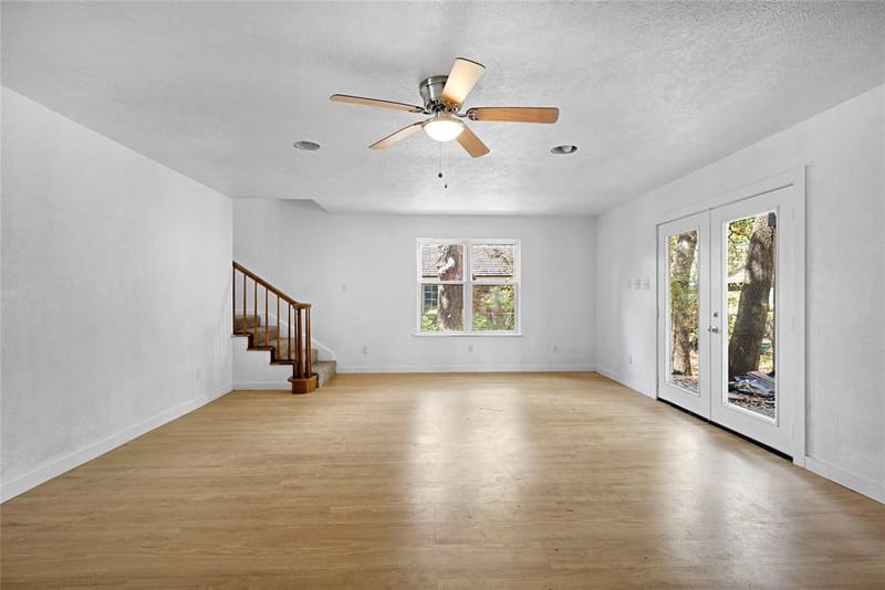 520 Circleview Drive S, Hurst TX 76054 - Photo 32