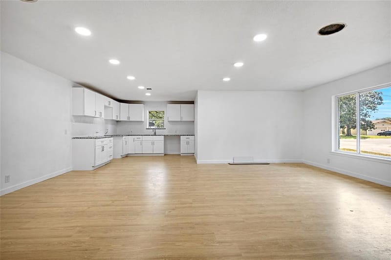 520 Circleview Drive S, Hurst TX 76054 - Photo 19