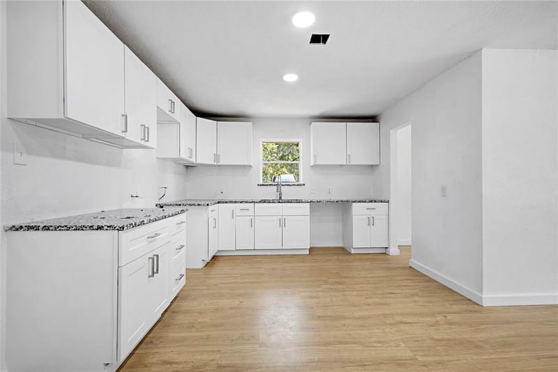 520 Circleview Drive S, Hurst TX 76054 - Photo 29