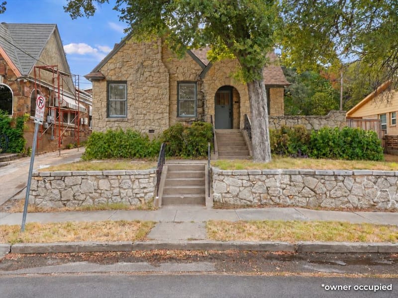 708 Blaylock Drive, Dallas TX 75203 - Photo 32