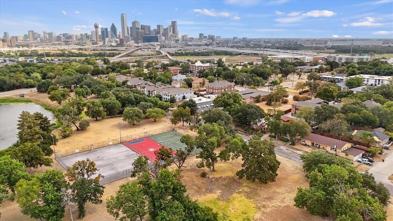 708 Blaylock Drive, Dallas TX 75203 - Photo 29