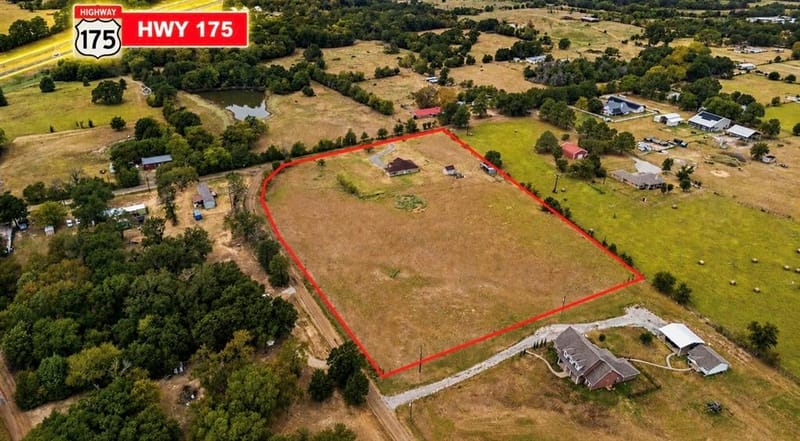 11962 County Road 2918, Eustace TX 75124 - Photo 10