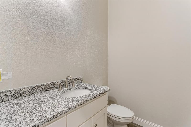 1014 Gonzollas Road, Springtown TX 76082 - Photo 28