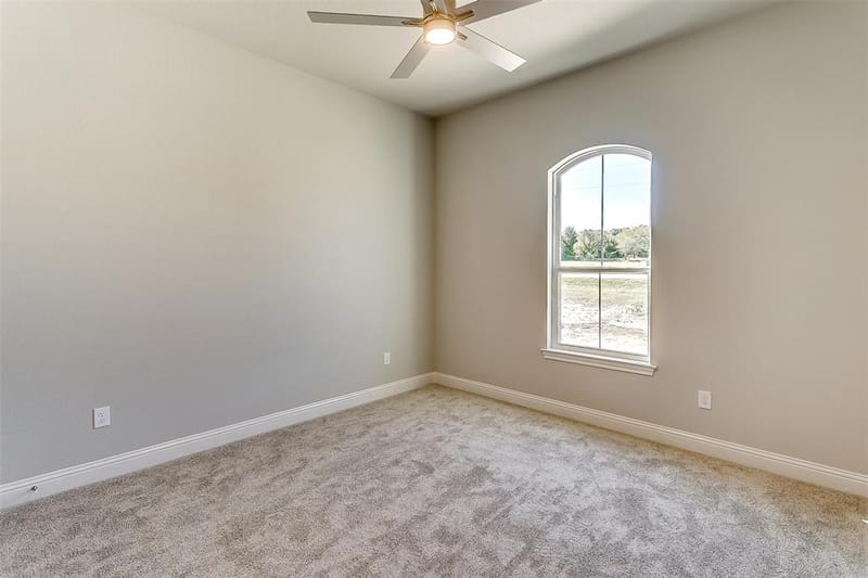 1014 Gonzollas Road, Springtown TX 76082 - Photo 25