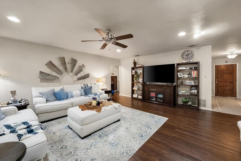 1032 E Enon Avenue, Everman TX 76140 - Photo 6