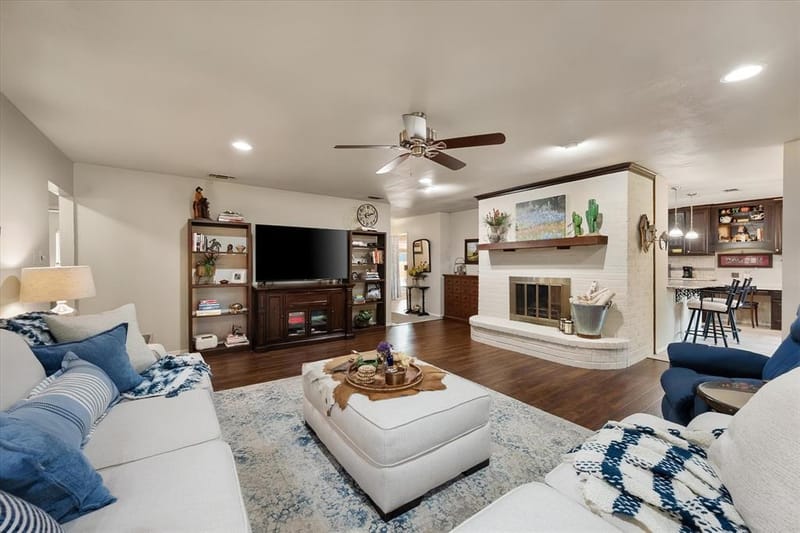 1032 E Enon Avenue, Everman TX 76140 - Photo 7