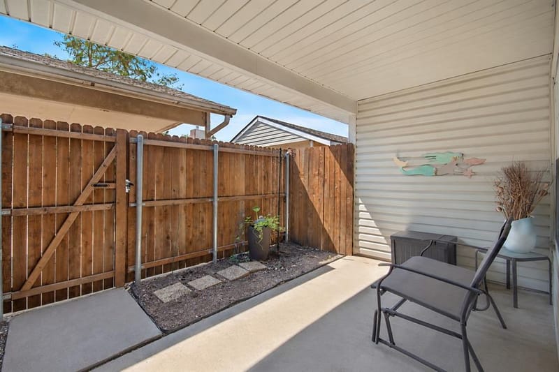 704 Creekwood Drive, Lewisville TX 75067 - Photo 20