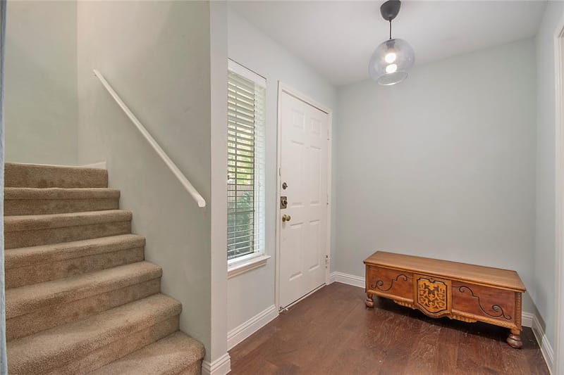704 Creekwood Drive, Lewisville TX 75067 - Photo 14