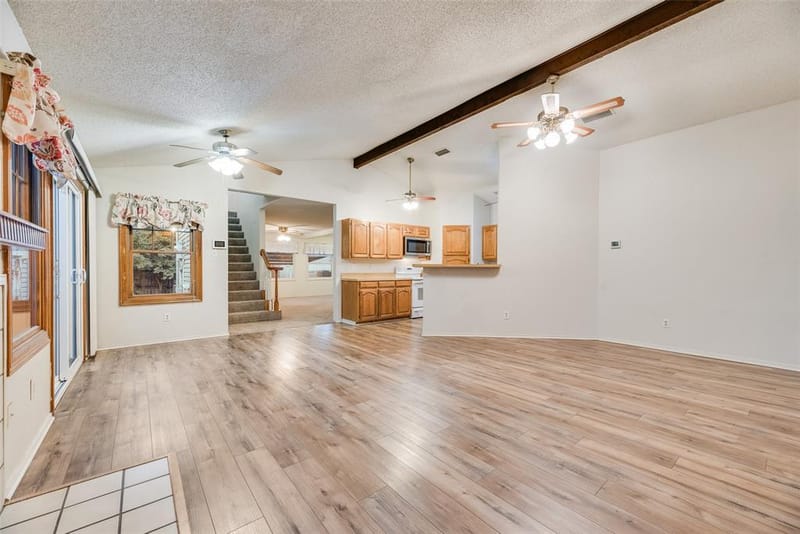 2816 Harvest Lake Drive, Irving TX 75060 - Photo 7