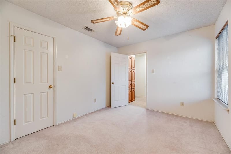 2816 Harvest Lake Drive, Irving TX 75060 - Photo 19