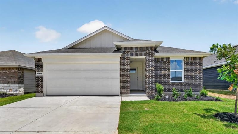 119 MACH Way, Mineral Wells TX 76067