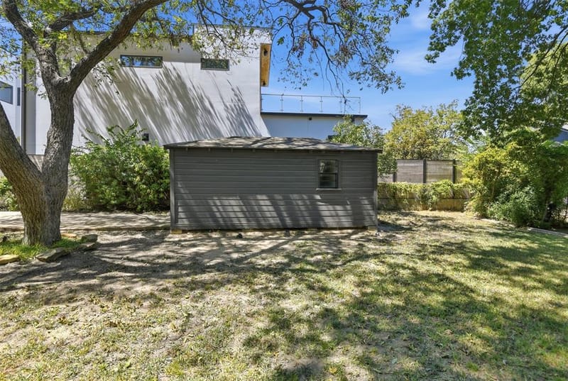 1906 Lakeland Drive, Dallas TX 75218 - Photo 26