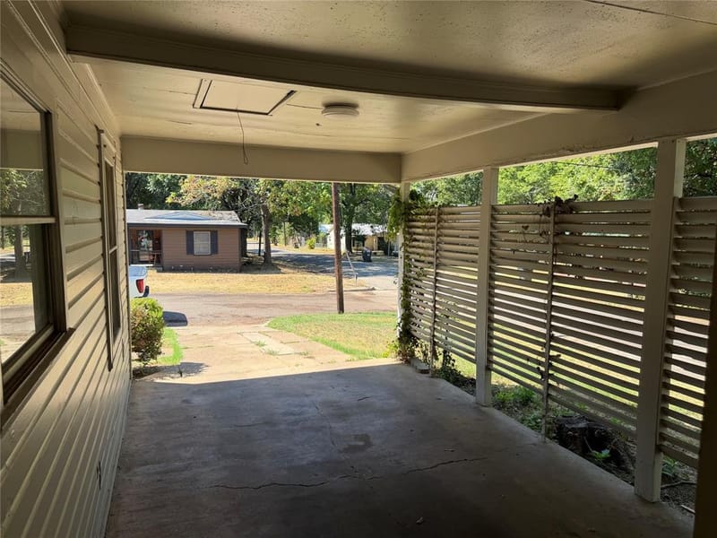 1009 Cedar Street, Paris TX 75460 - Photo 9