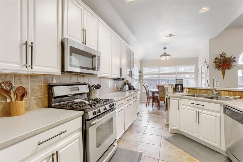 4612 Keith Drive, Fort Worth TX 76244 - Photo 7