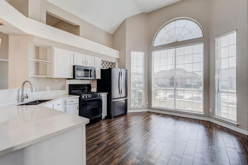 8101 Luna Drive, Rowlett TX 75088 - Photo 5