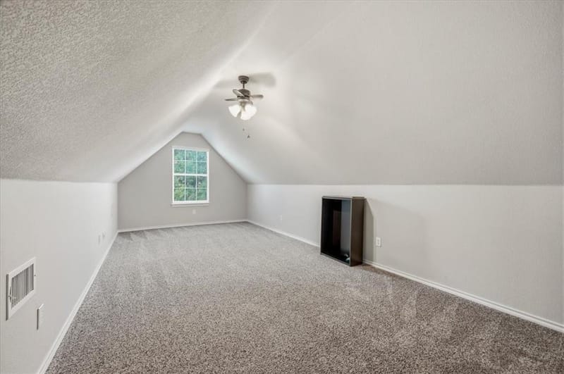 104 Caballos Lane, Springtown TX 76082 - Photo 26