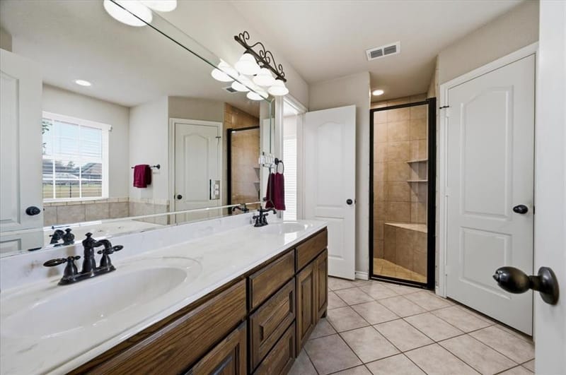 104 Caballos Lane, Springtown TX 76082 - Photo 22
