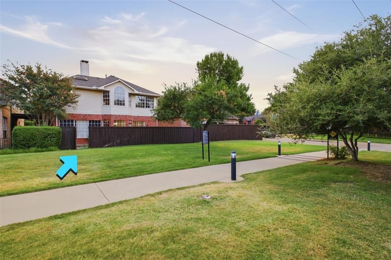 3903 Rive Lane, Addison TX 75001 - Photo 32