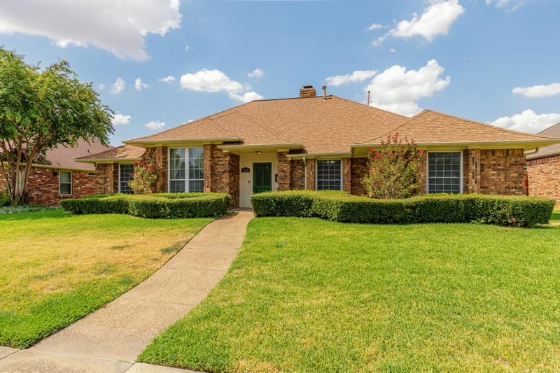 2526 Willowdale Drive, Carrollton TX 75006