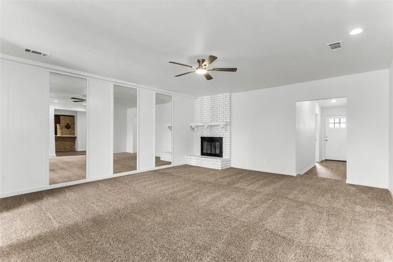 4210 Burning Tree Lane, Garland TX 75042 - Photo 2