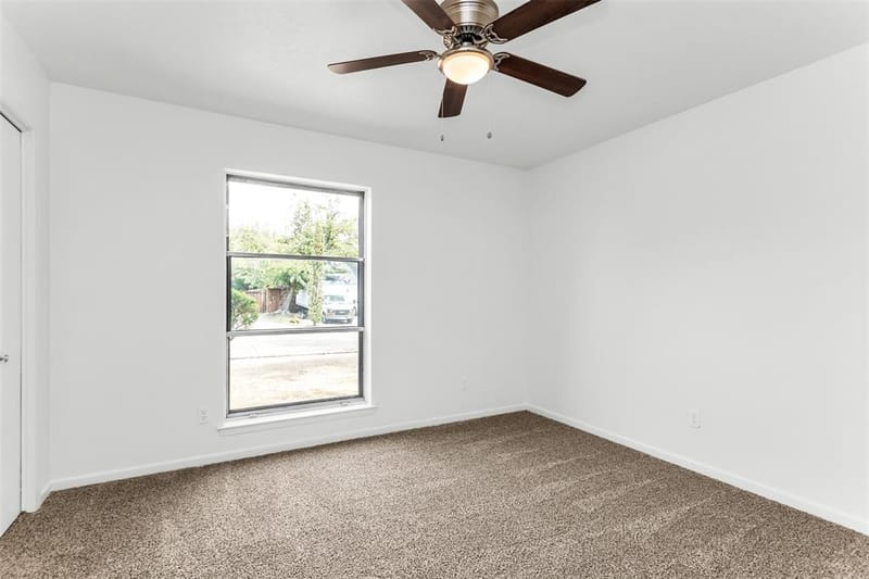 4210 Burning Tree Lane, Garland TX 75042 - Photo 17