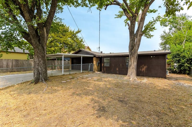 4210 Burning Tree Lane, Garland TX 75042 - Photo 28