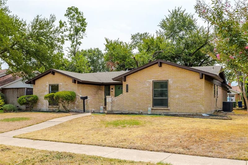 4210 Burning Tree Lane, Garland TX 75042 - Photo 31