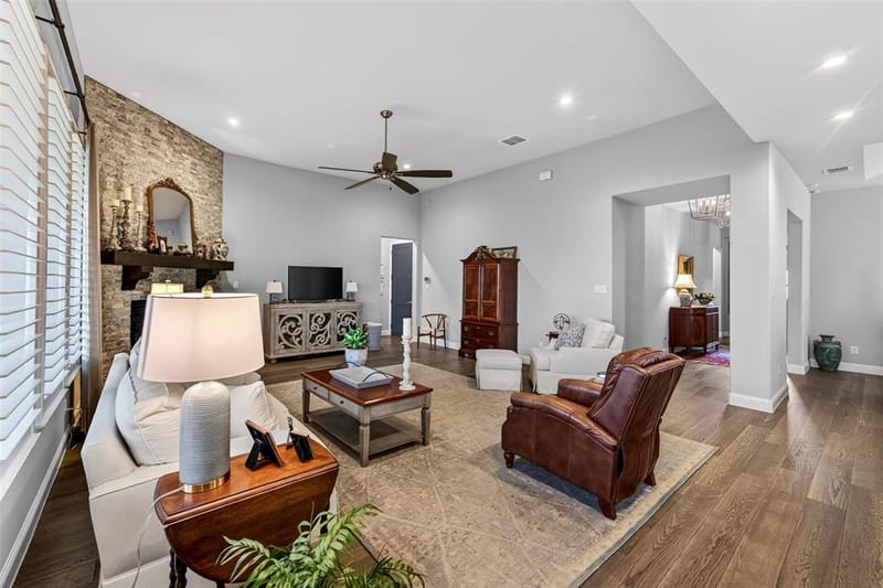 1320 Amsterdam Court, Granbury TX 76048 - Photo 12