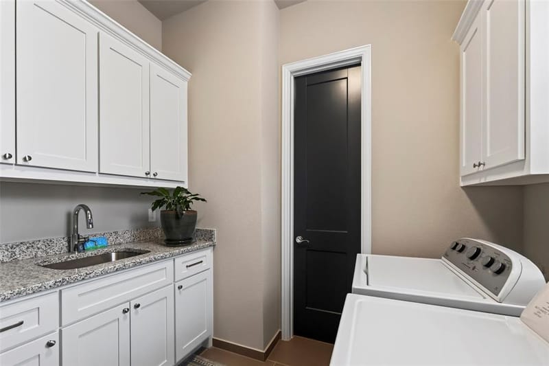 1320 Amsterdam Court, Granbury TX 76048 - Photo 19