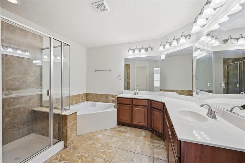 6913 Sandshell Boulevard, Fort Worth TX 76137 - Photo 6