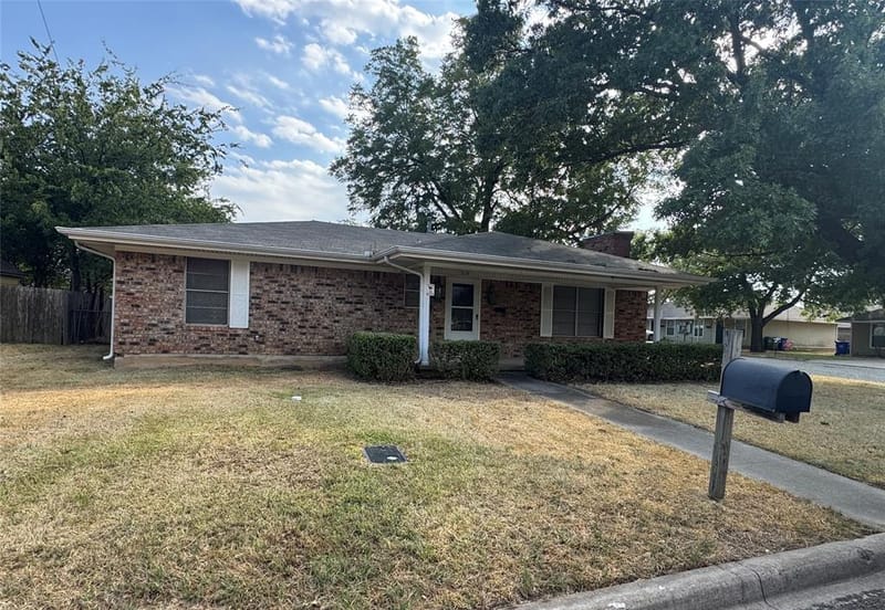 314 Hall Street, Whitesboro TX 76273 - Photo 21