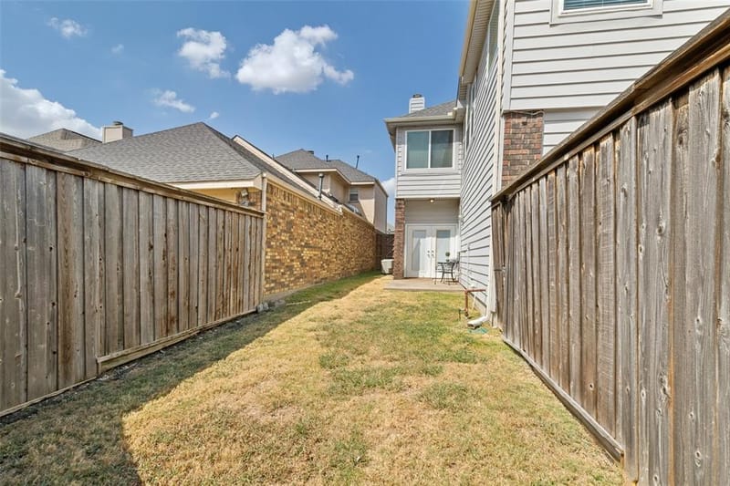 18728 Flatstone Court, Dallas TX 75252 - Photo 23