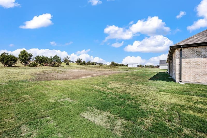 1013 Gatlin Court, Springtown TX 76082 - Photo 23