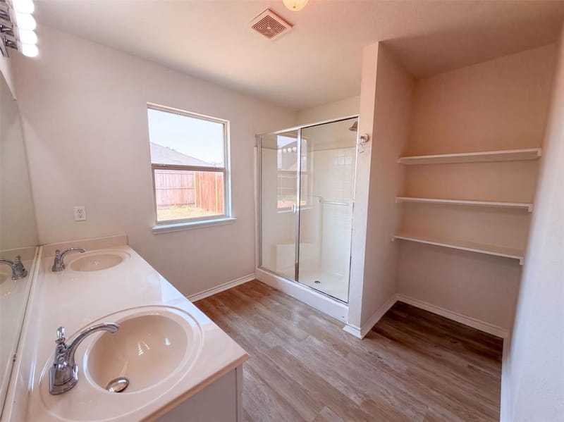 2011 Allyson Drive, Heartland TX 75126 - Photo 12
