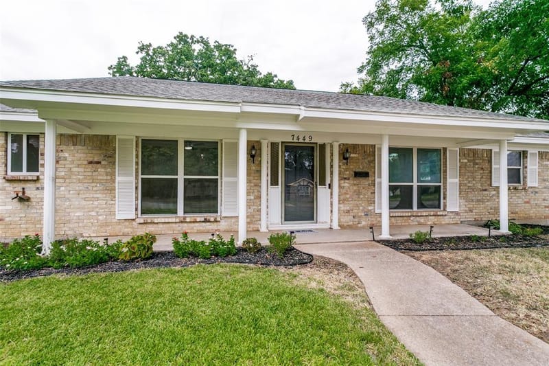 7449 Monterrey Drive, Fort Worth TX 76112 - Photo 23