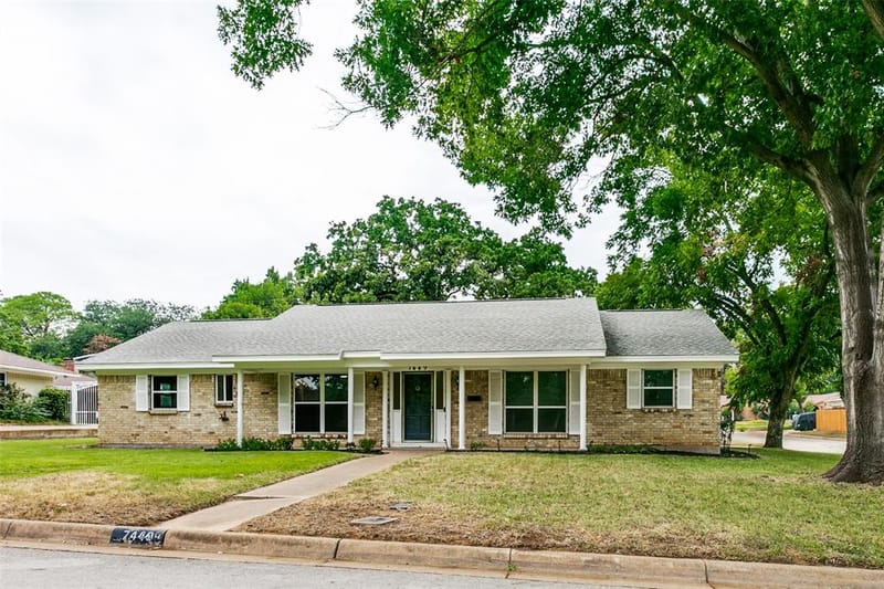 7449 Monterrey Drive, Fort Worth TX 76112 - Photo 24