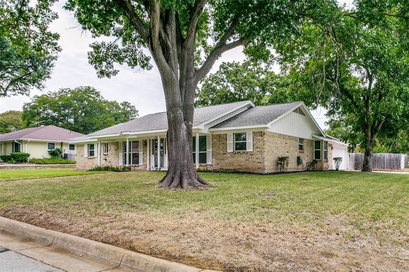 7449 Monterrey Drive, Fort Worth TX 76112 - Photo 25