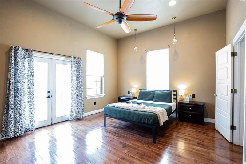 929 N 12th Street, Waco TX 76707 - Photo 7