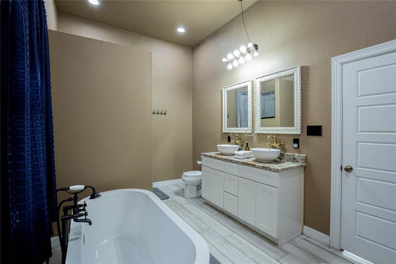 929 N 12th Street, Waco TX 76707 - Photo 8
