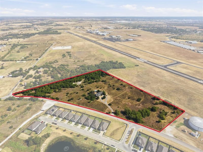 2116 Woodard Avenue, Cleburne TX 76033 - Photo 35