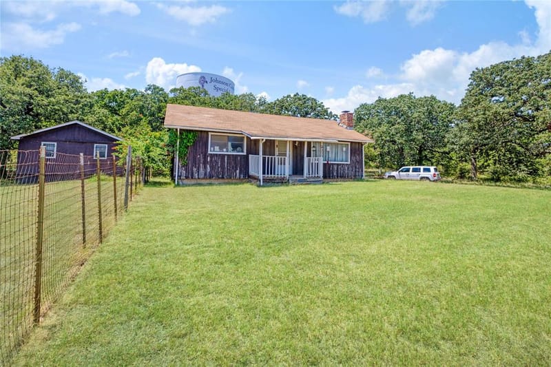 2309 Daniels Drive, Joshua TX 76058 - Photo 6