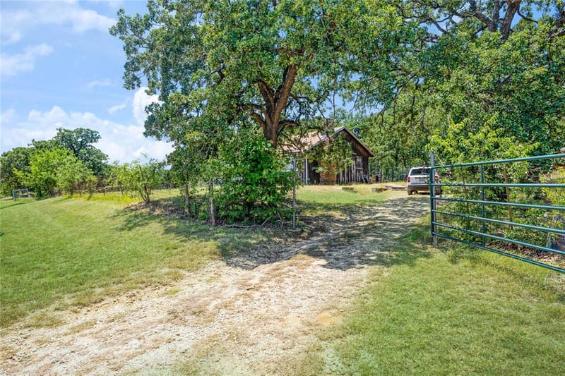2309 Daniels Drive, Joshua TX 76058 - Photo 3