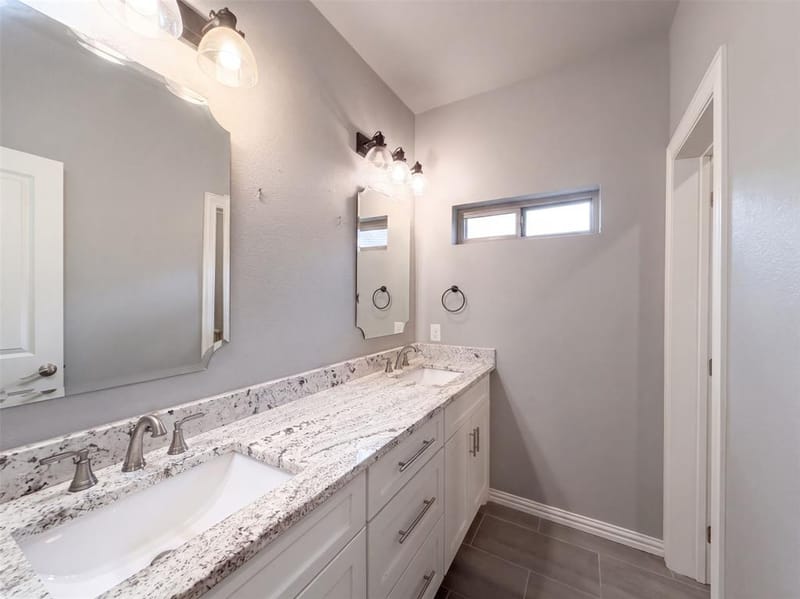 3712 Magnolia Court, Denison TX 75020 - Photo 9
