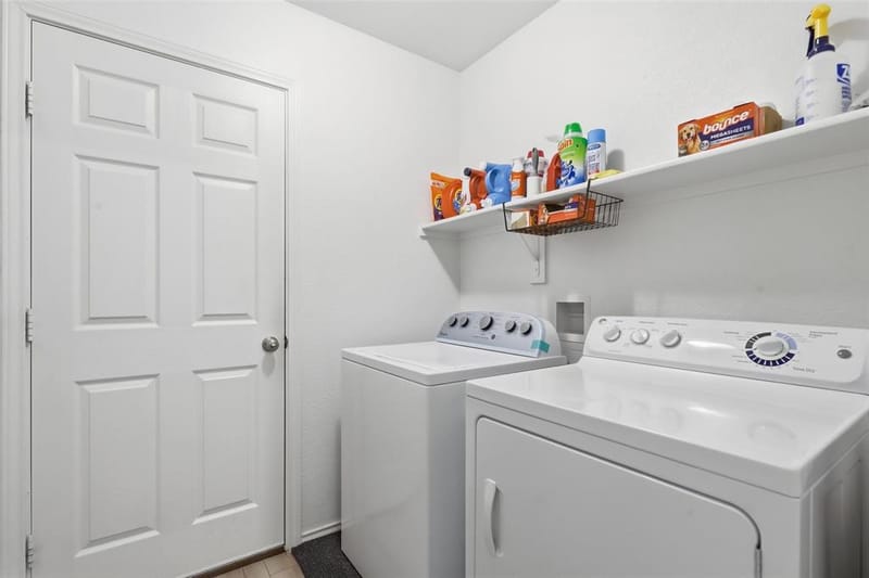 10101 Newtown Drive, Fort Worth TX 76036 - Photo 23