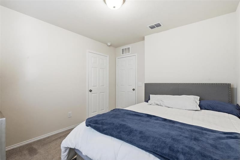 10101 Newtown Drive, Fort Worth TX 76036 - Photo 18