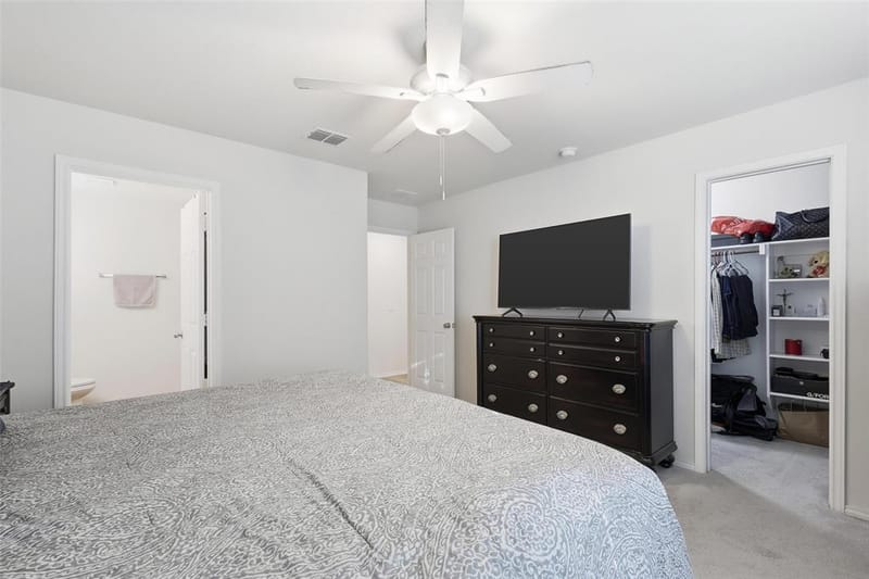 10101 Newtown Drive, Fort Worth TX 76036 - Photo 15