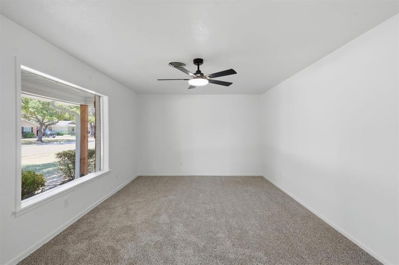 5301 Rutland Avenue, Fort Worth TX 76133 - Photo 9