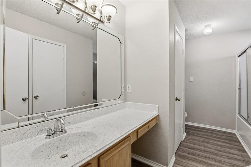 10616 Shadywood Drive, Fort Worth TX 76140 - Photo 23