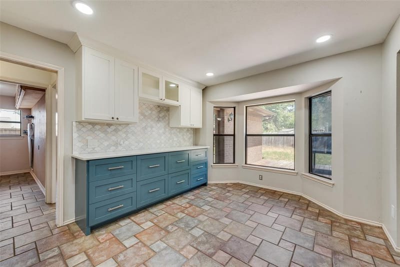 2809 Sarah Drive, Pantego TX 76013 - Photo 18